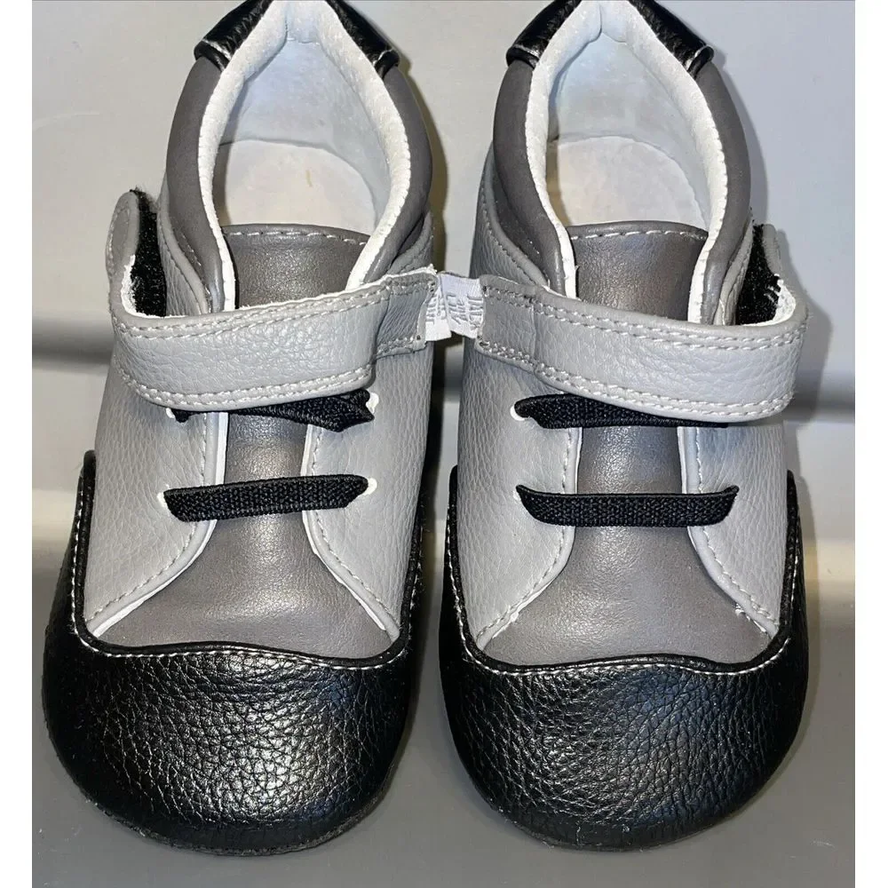 Jack and Lily Infant‎ Shoes Leather moccasin sz 30-36 Months Gray and Black